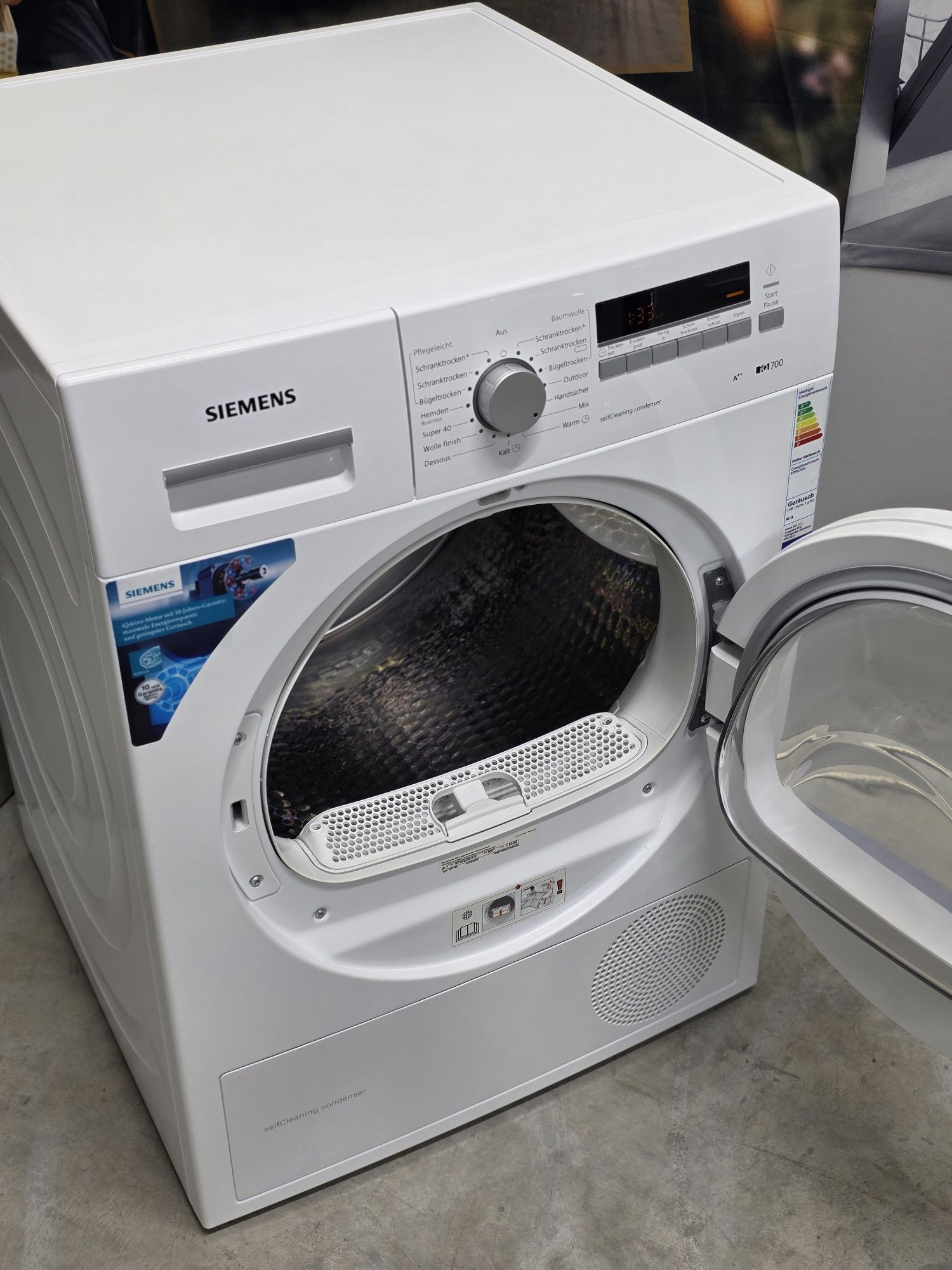 Сушильна машина SIEMENS iQ700 тепловий насос  A++ 8КГ Germany