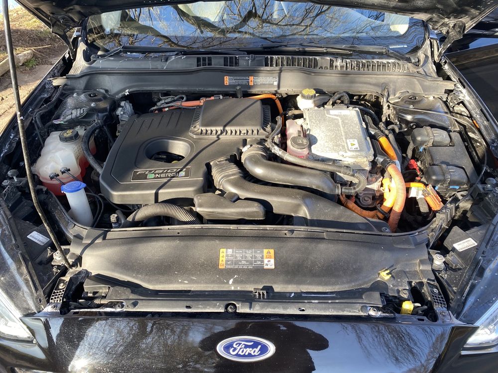 Ford fusion 2019 hybrid plug-in