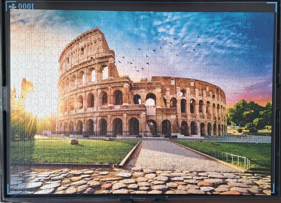 Puzzle Trefl 1000 Koloseum w promieniach słońca