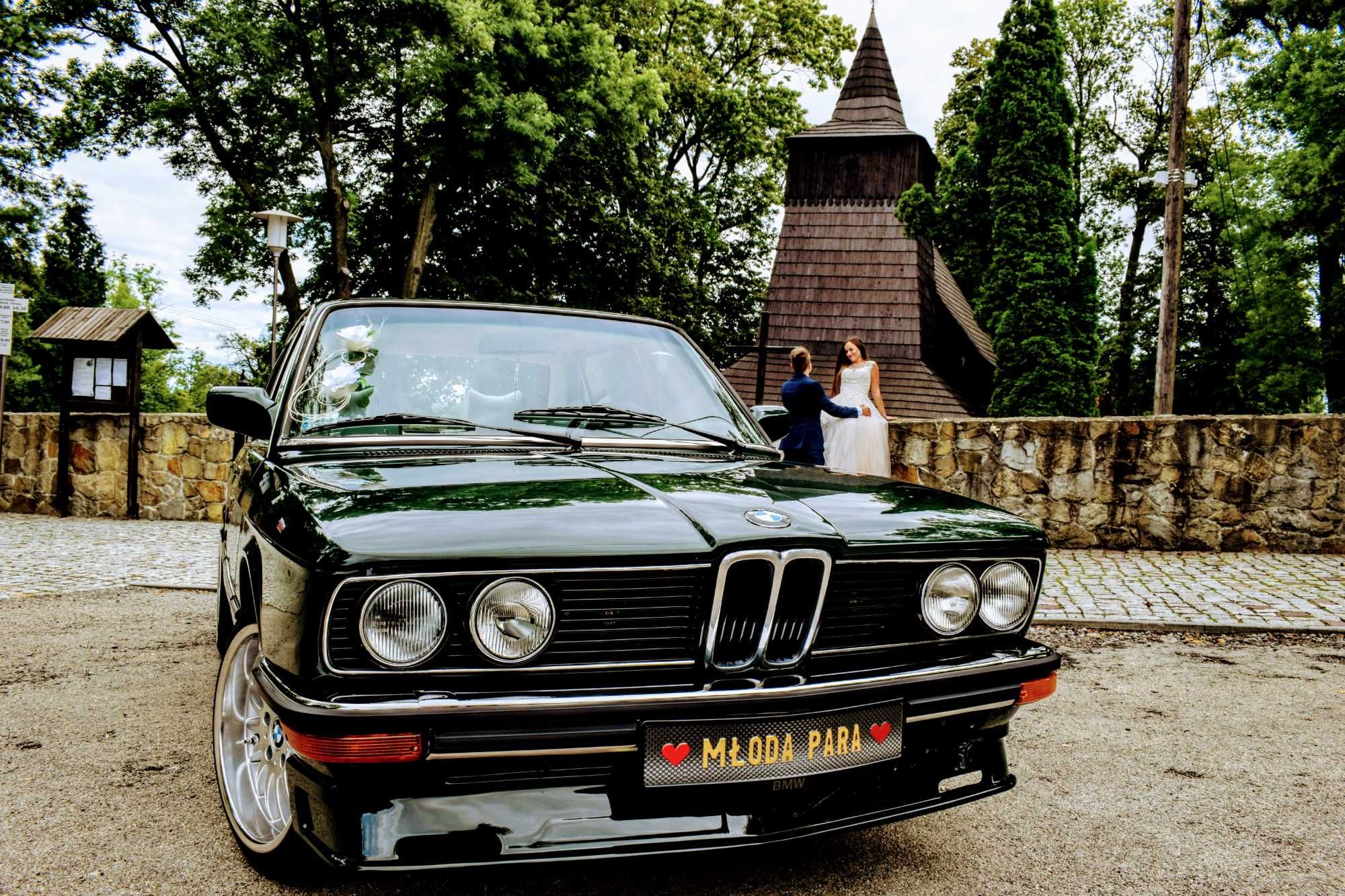 Auto do ślubu wesele zabytkowe retro BMW Butelkowa zieleń