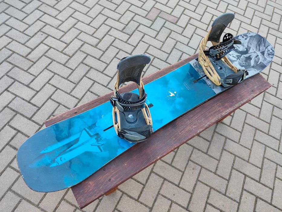 Deska snowboardowa 157 Burton Process Flying V Malavita Snowboard 157