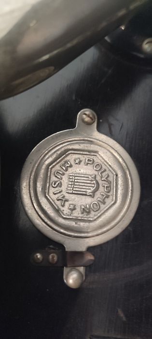 Patefon miusik polyphon