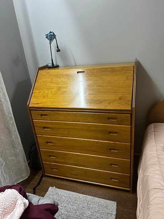 Vendo comoda/secretaria