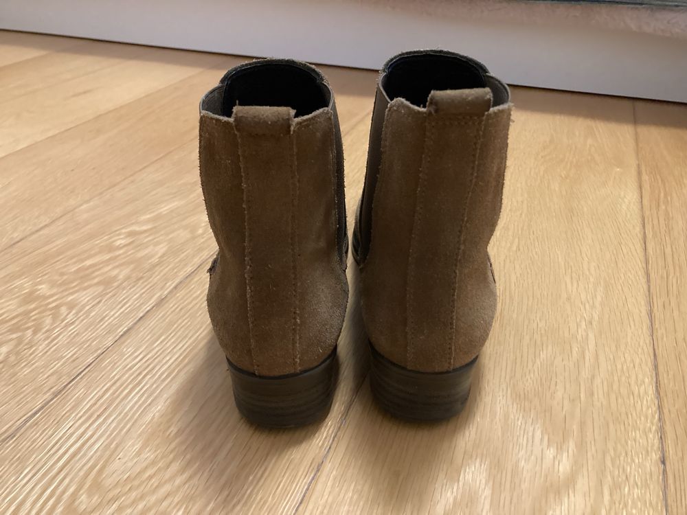 Botins pele camel