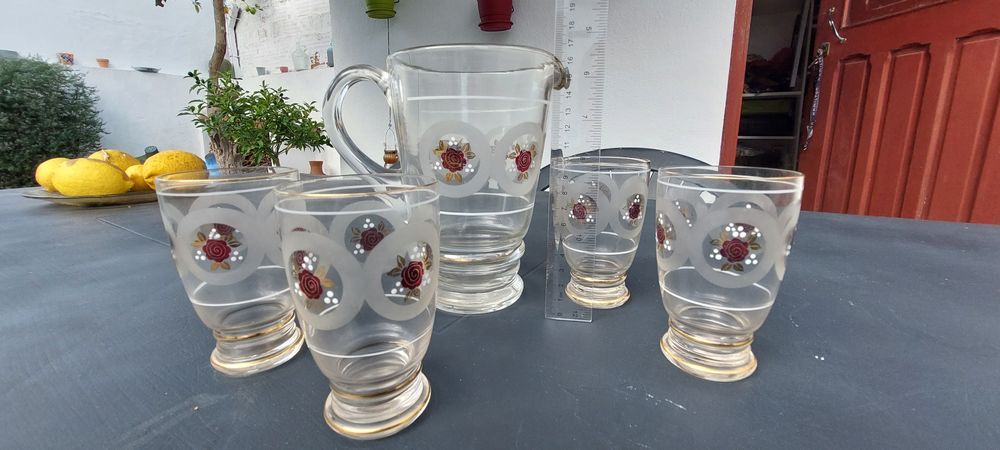 Conjunto jarro c/4 copos