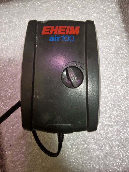 Продам акваріуний аератор Eheim.