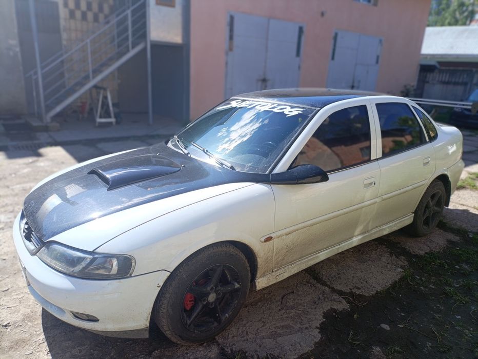 Продам авто на боєвому ходу