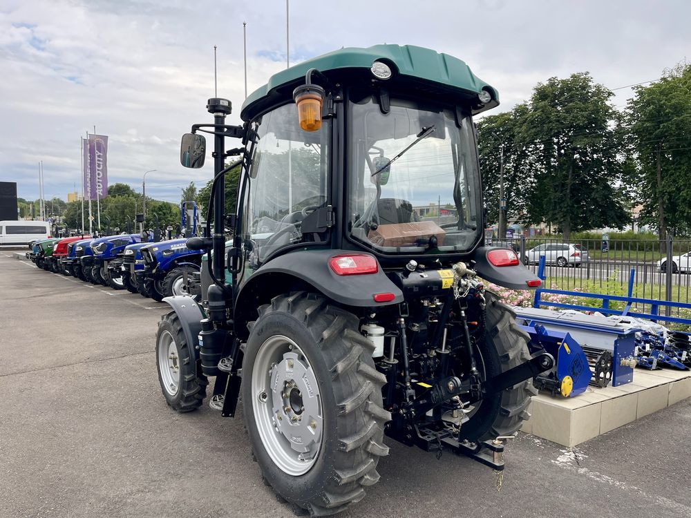 Трактор FT504CNC з виносним важелем