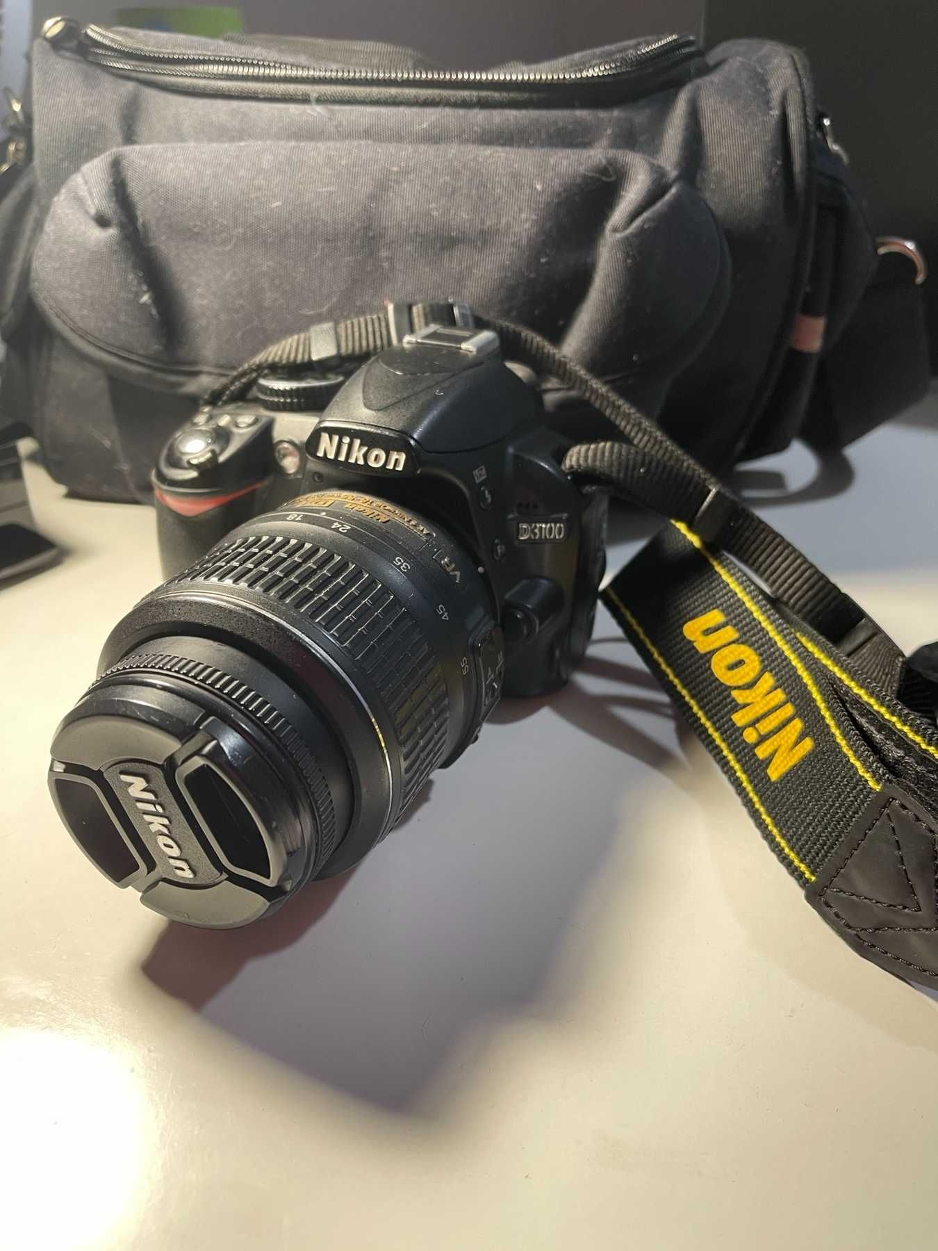 Nikon D3100 w idealnym stanie z torbą