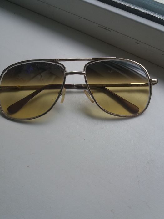 Очки  +3.0 с притемнением