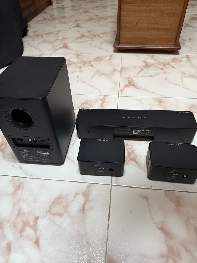 Poseidon D60 5.1 ( versão 2025) – Dolby Atmos, App Control, Como Nova