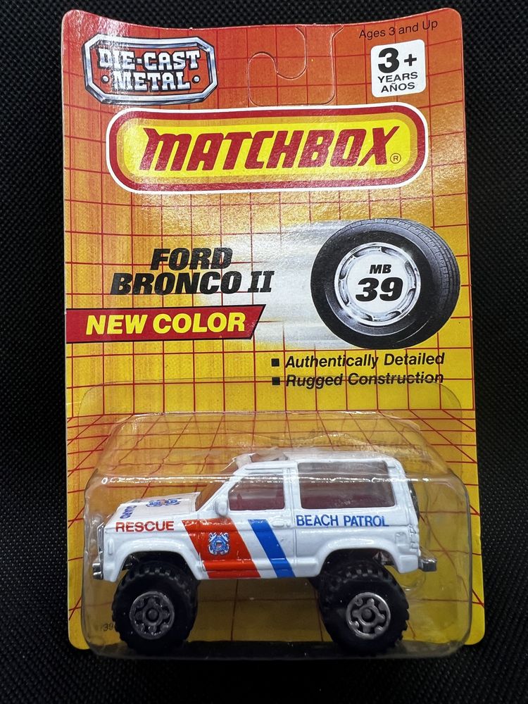 Matchbox Ford Bronco II Beach patrol nowy