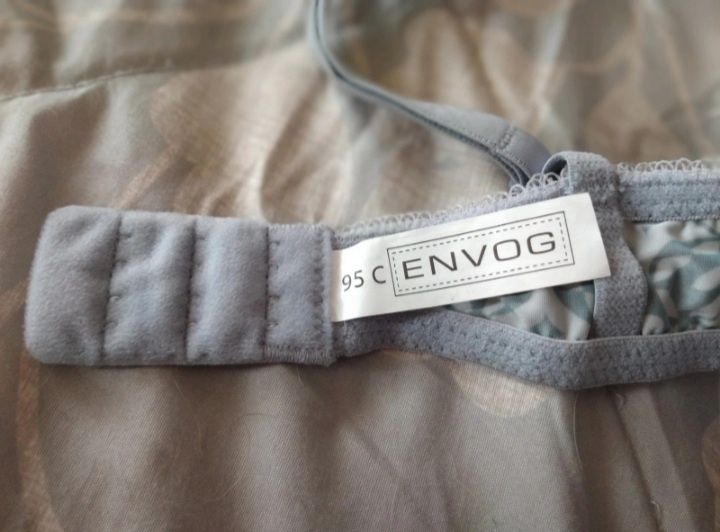 Conjunto de lingerie marca Envog novo