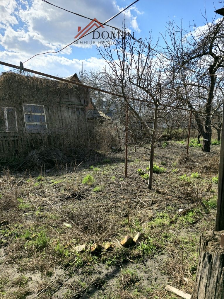 Продаж будинку на вул. Чорновола