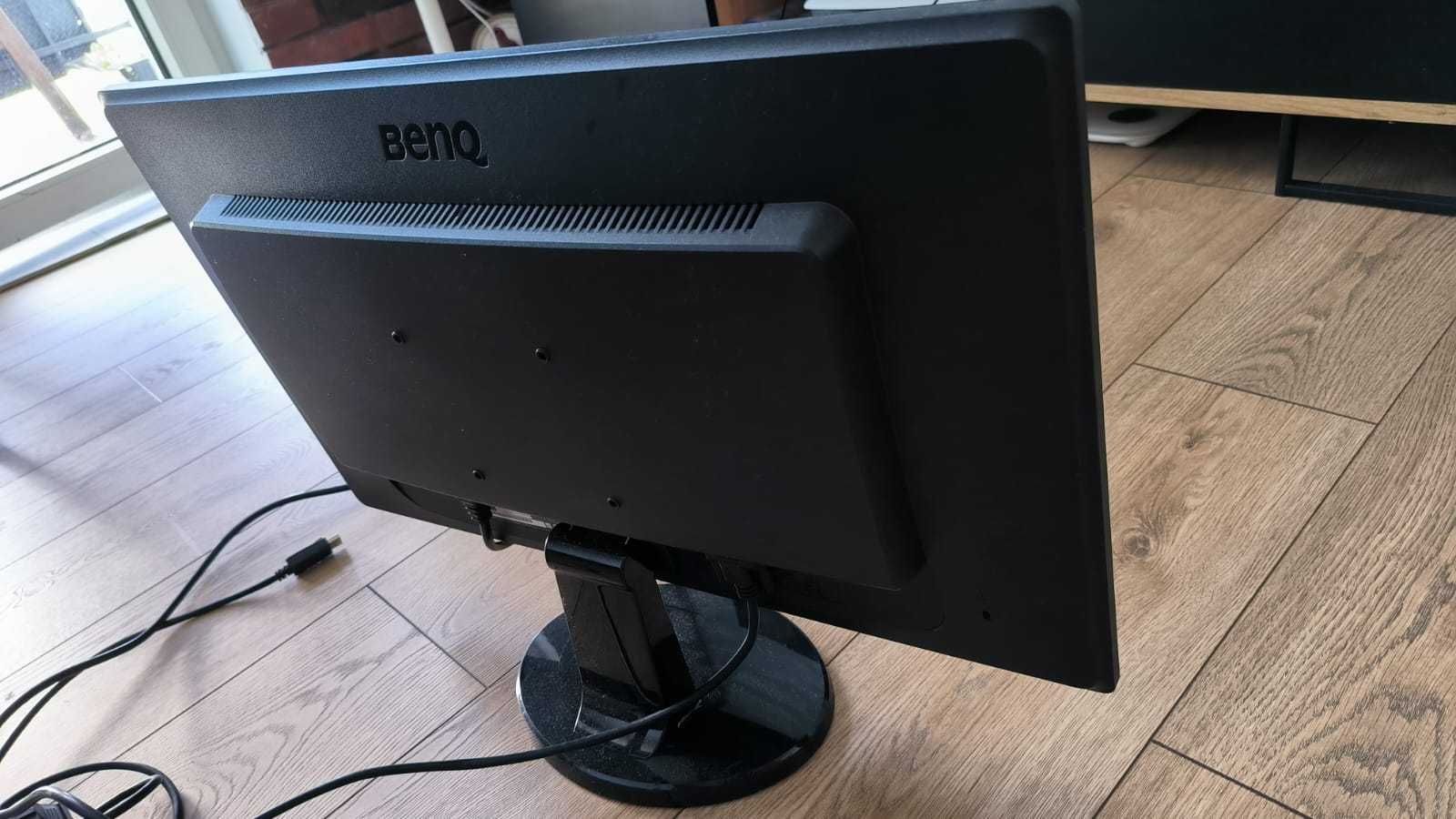 Monitor BenQ 24 cale LED Full HD + kabel DisplayPort