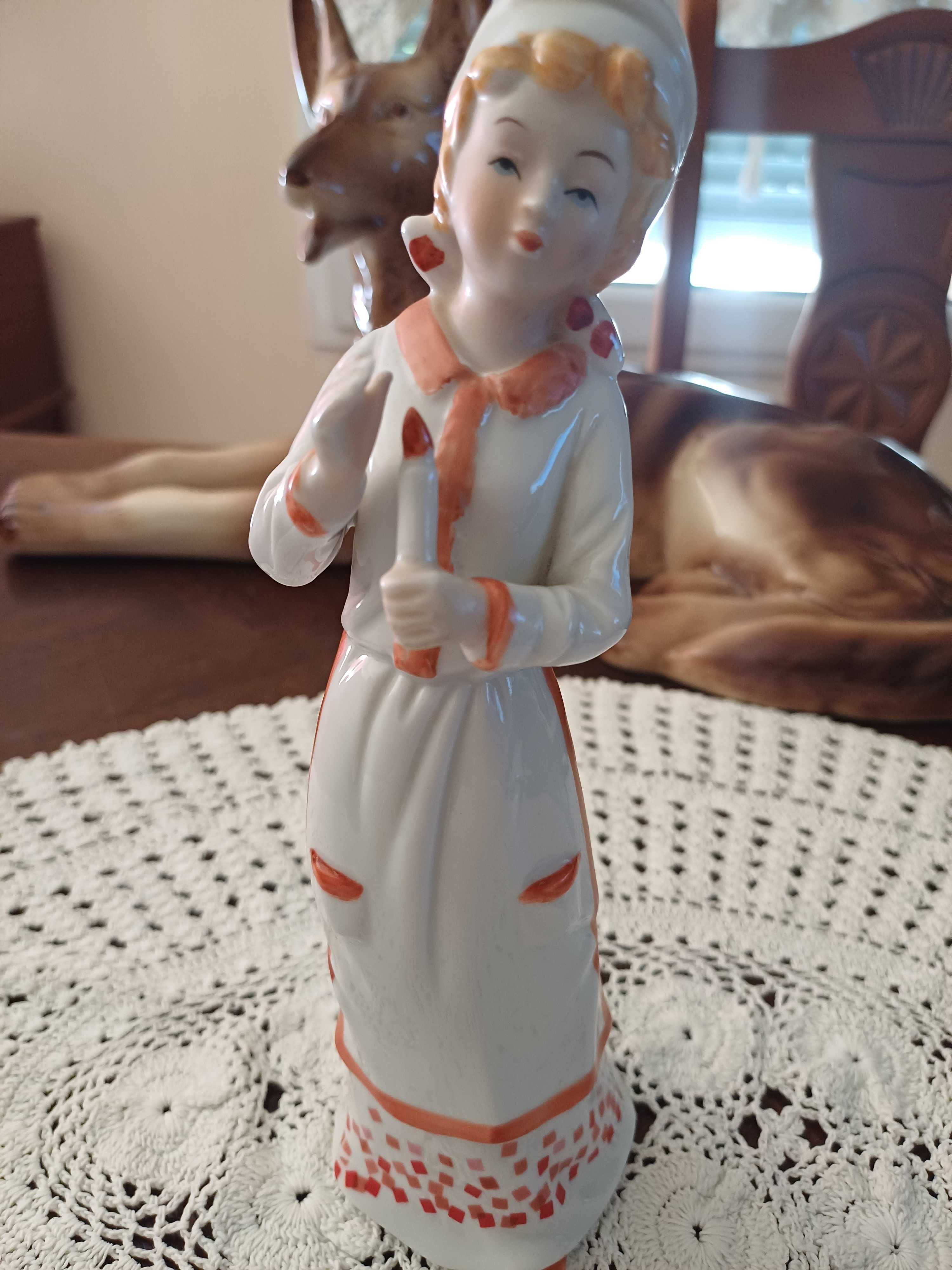 Figurka porcelana Leonardo Collection wys.22cm. (P.3493)