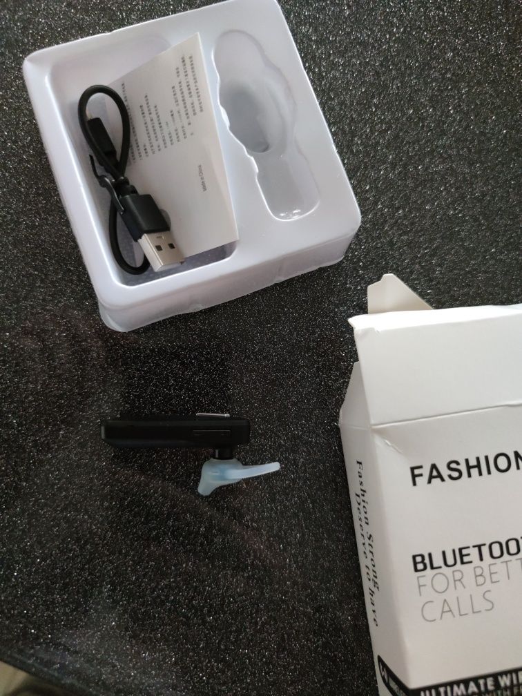 Auricular Bluetooth. Novo