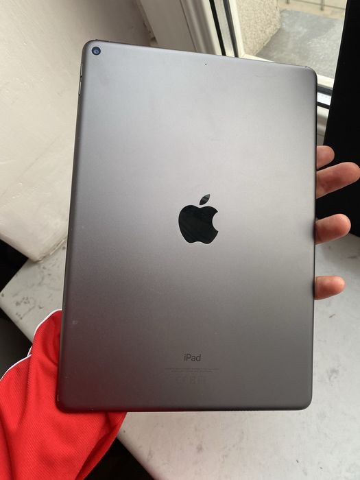 Zestaw iPad + Apple pencil + Smart keyboard + etui