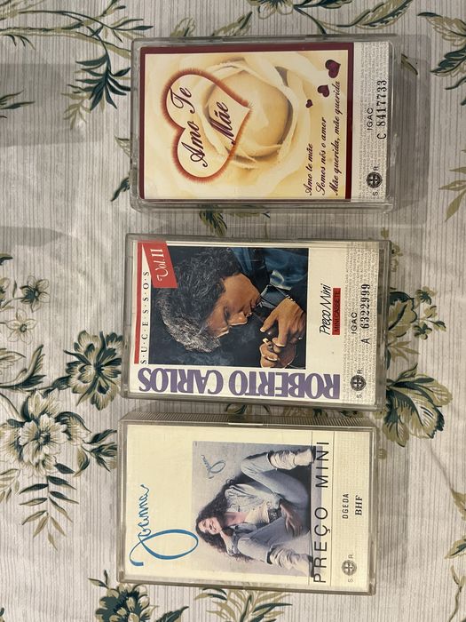 Vendo cassetes musica espetacular