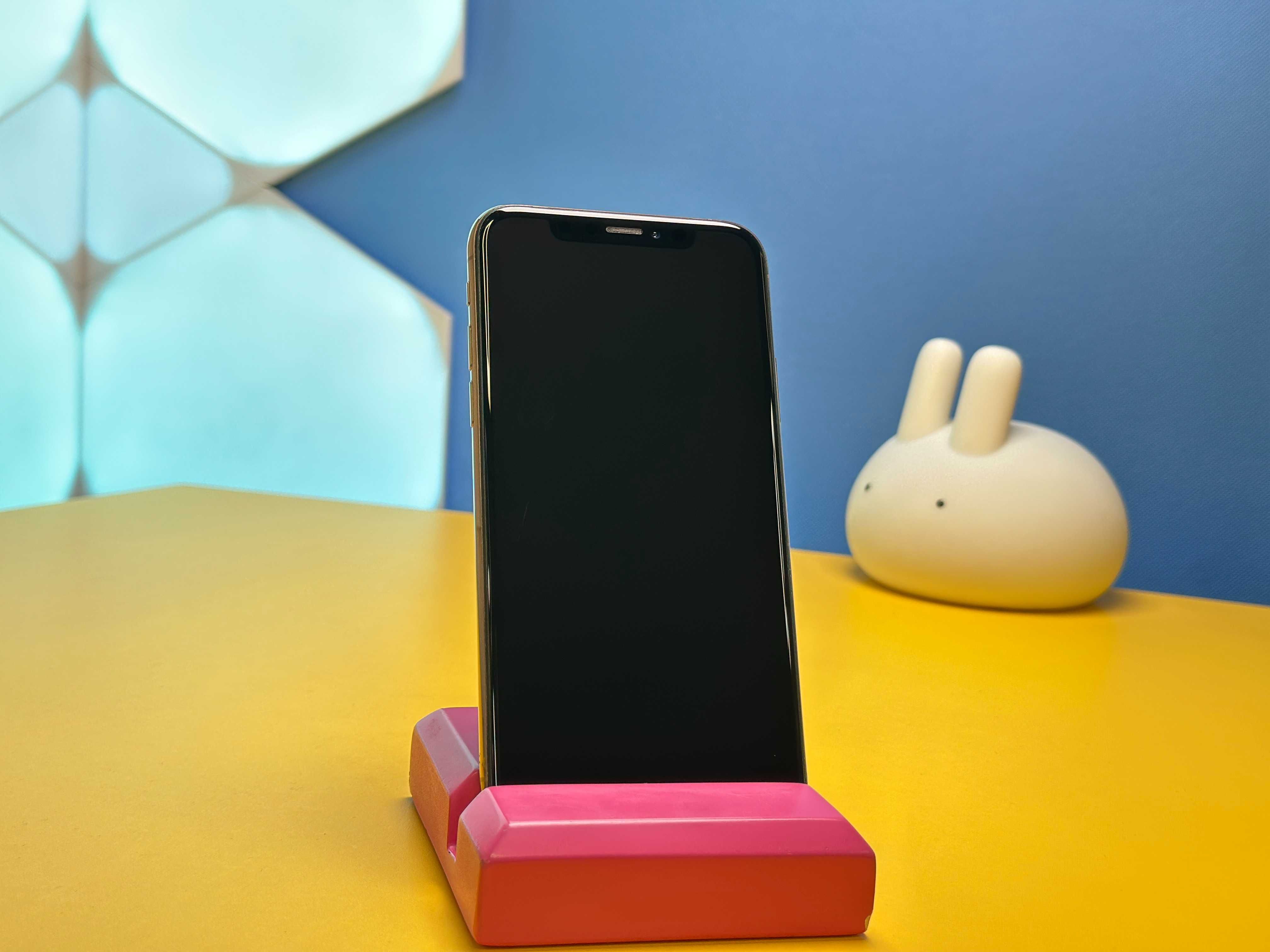 Смартфон Apple iPhone Xs 64GB Gold (141874) Б/У З ГАРАНТІЄЮ