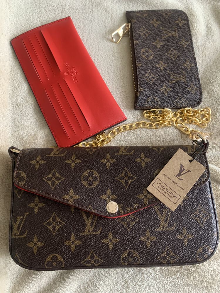 Клатч Louis Vuitton