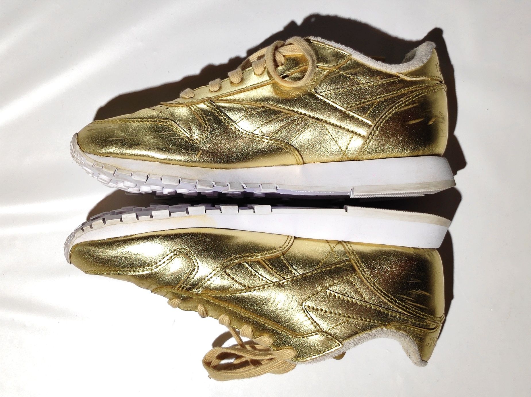 Reebok classics 37 złote skórzane buty
