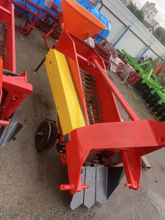 Копачка  транспортерна однорядна Віракс