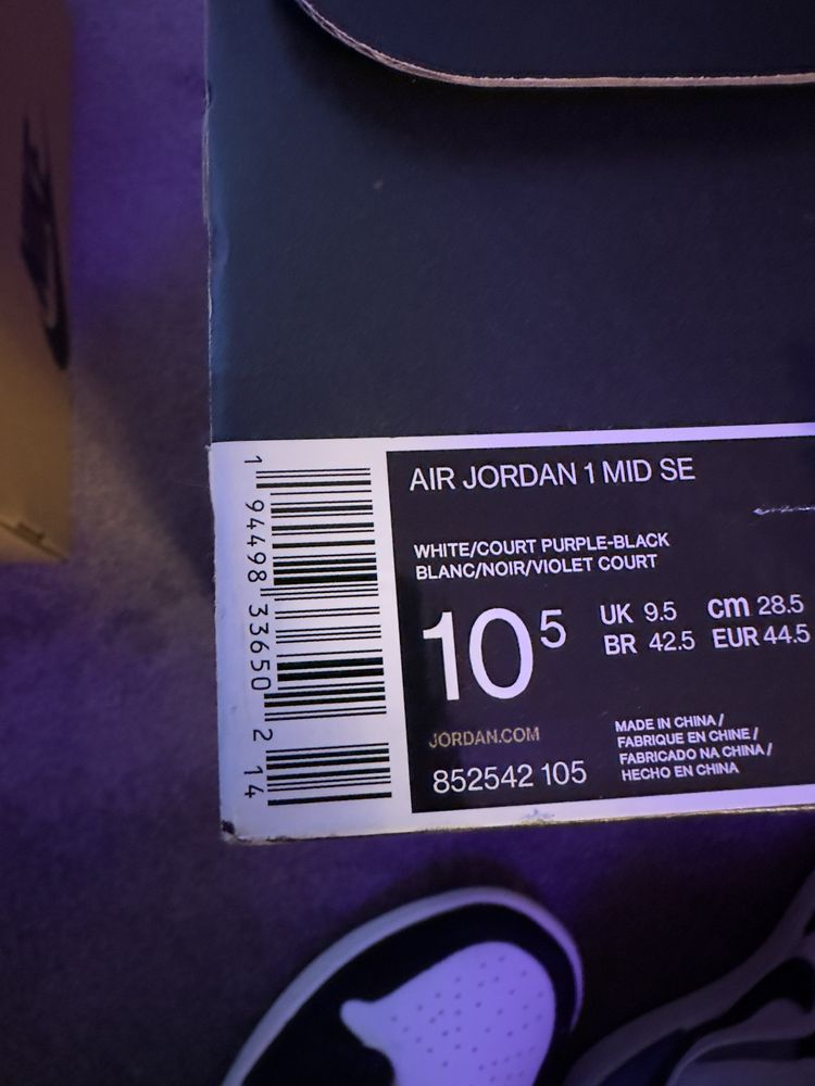 Air Jordan 1 Mid SE