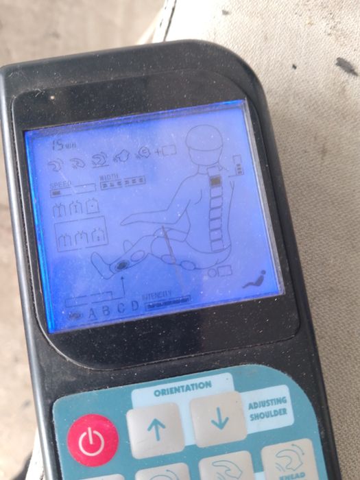 Масажне  крісло.