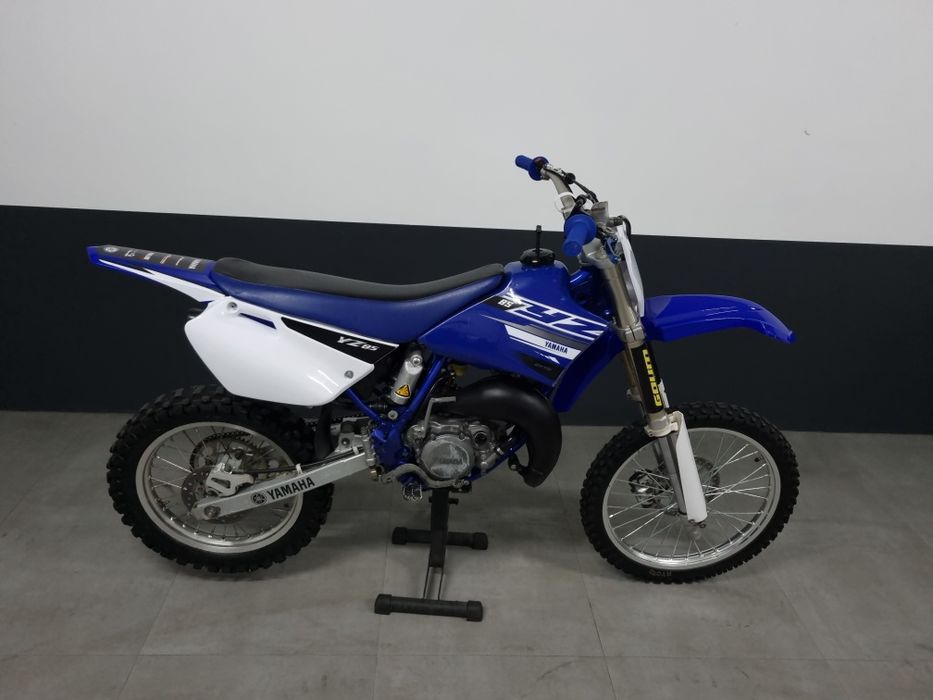 Yamaha yz 85 * Imaculada *