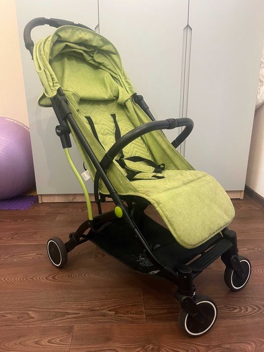 Продам коляску CHICCO Trolley Me