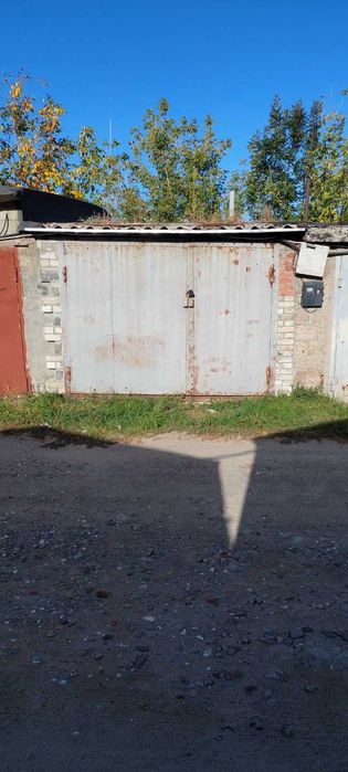 Продам свой кирпичный гараж