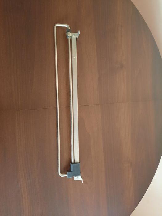 Мебельная вешалка Выдвижная