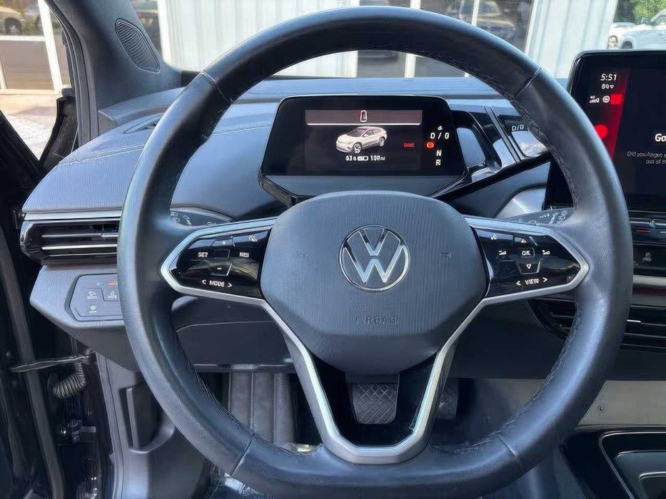 Volkswagen ID.4 Pro S Plus      2023