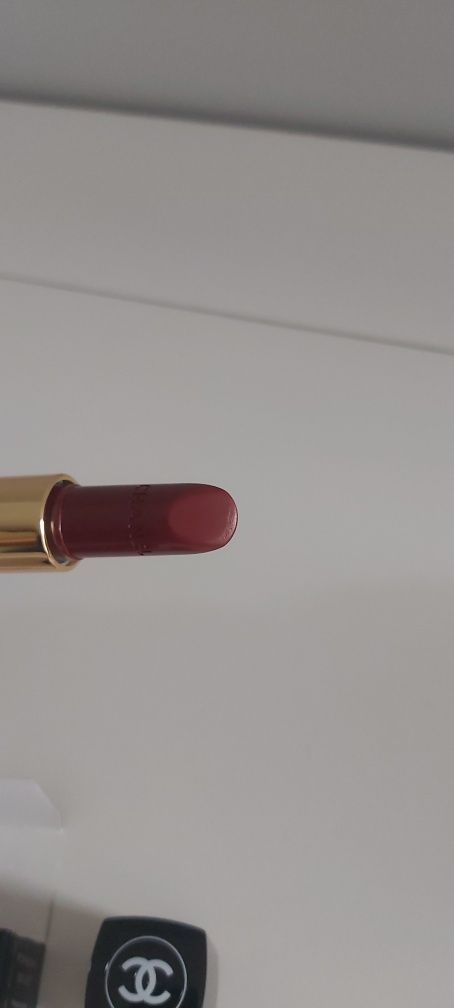 Chanel Rouge Coco pomadka nawilżająca 470 marthe
