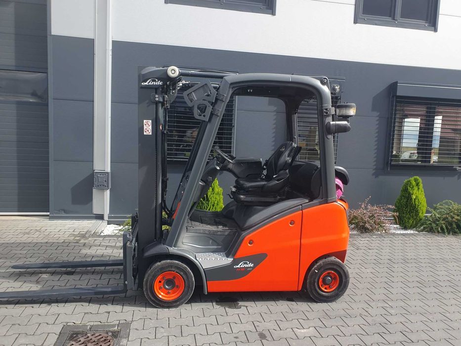 Wózek widłowy LINDE H16T 2020r Triplex 4.625m H18 H20 H14 H25