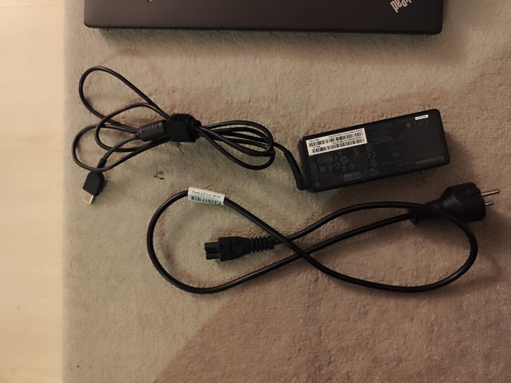 Laptop Lenovo ThinkPad T450 + stacja + dwie ładowarki