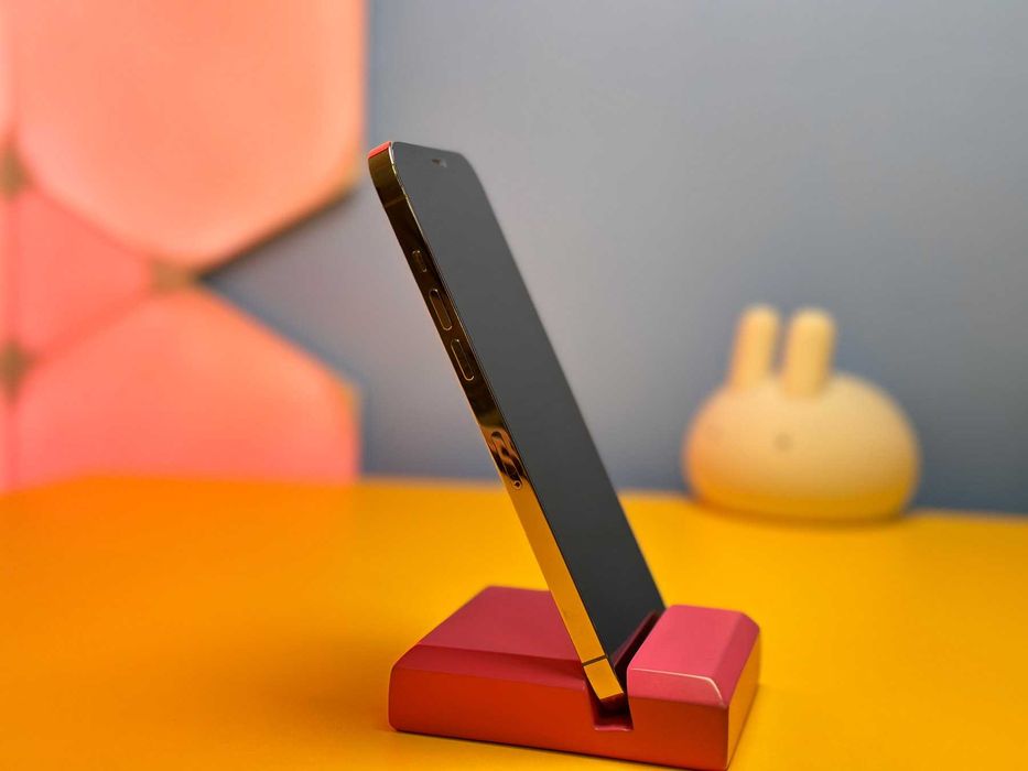 Смартфон Apple iPhone 12 Pro Max 256GB Gold (98743) Б/У З ГАРАНТІЄЮ