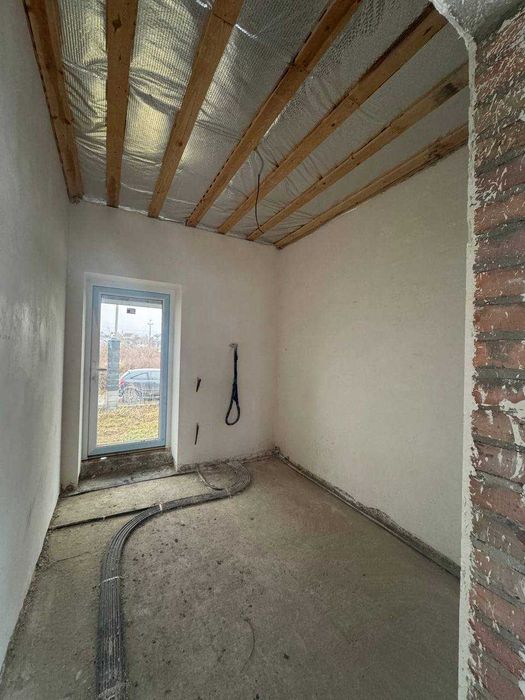 Продаж котеджу в районі Райського саду