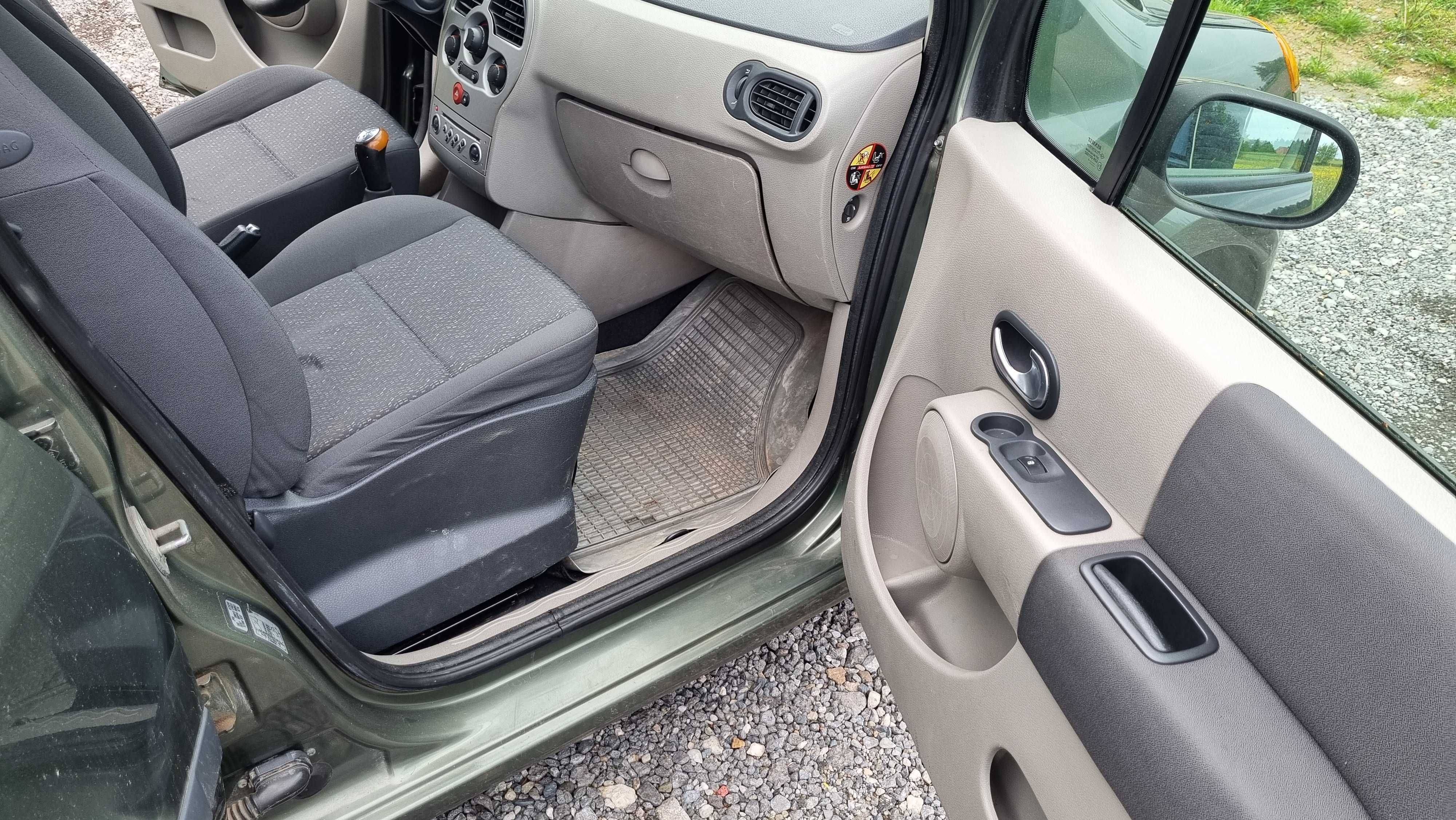Renault Modus 2005 przebieg 192000 km 1,5 dci