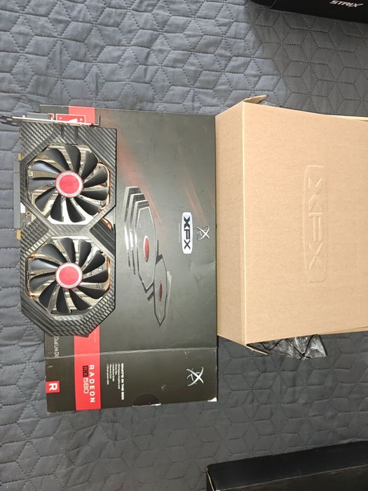 Продам відеокарту