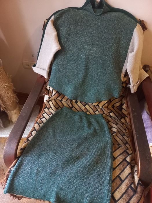 Костюм стильный, нарядный