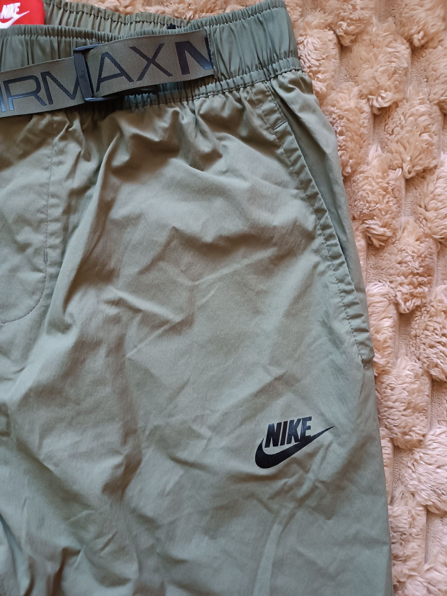 Spodnie trousers Nike Sportswear Air Max Woven Trousers