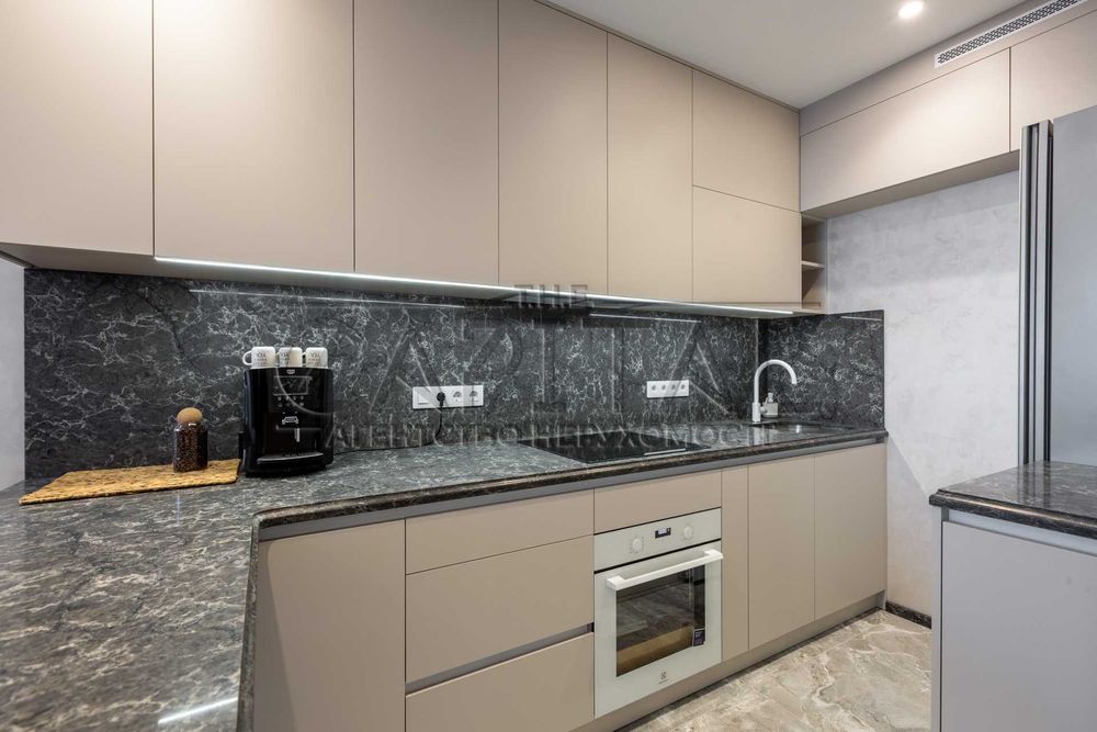 Аренда квартиры ЖК Варшавкий Плюс Подол ИНВЕРТОРА НА ВСЕ