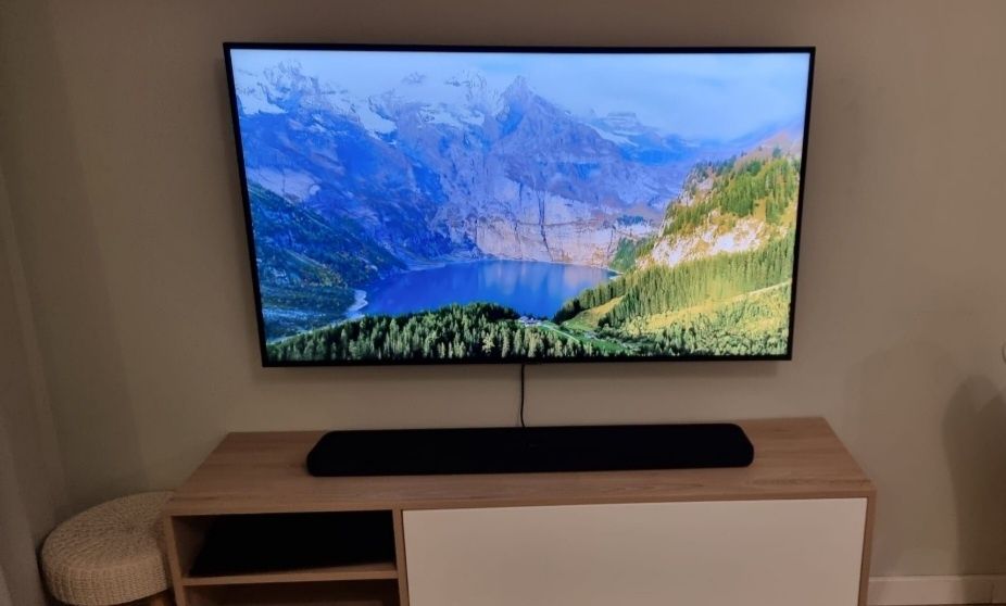 Telewizor Samsung 55cali 4KLED UHD tv RU7172 wifi