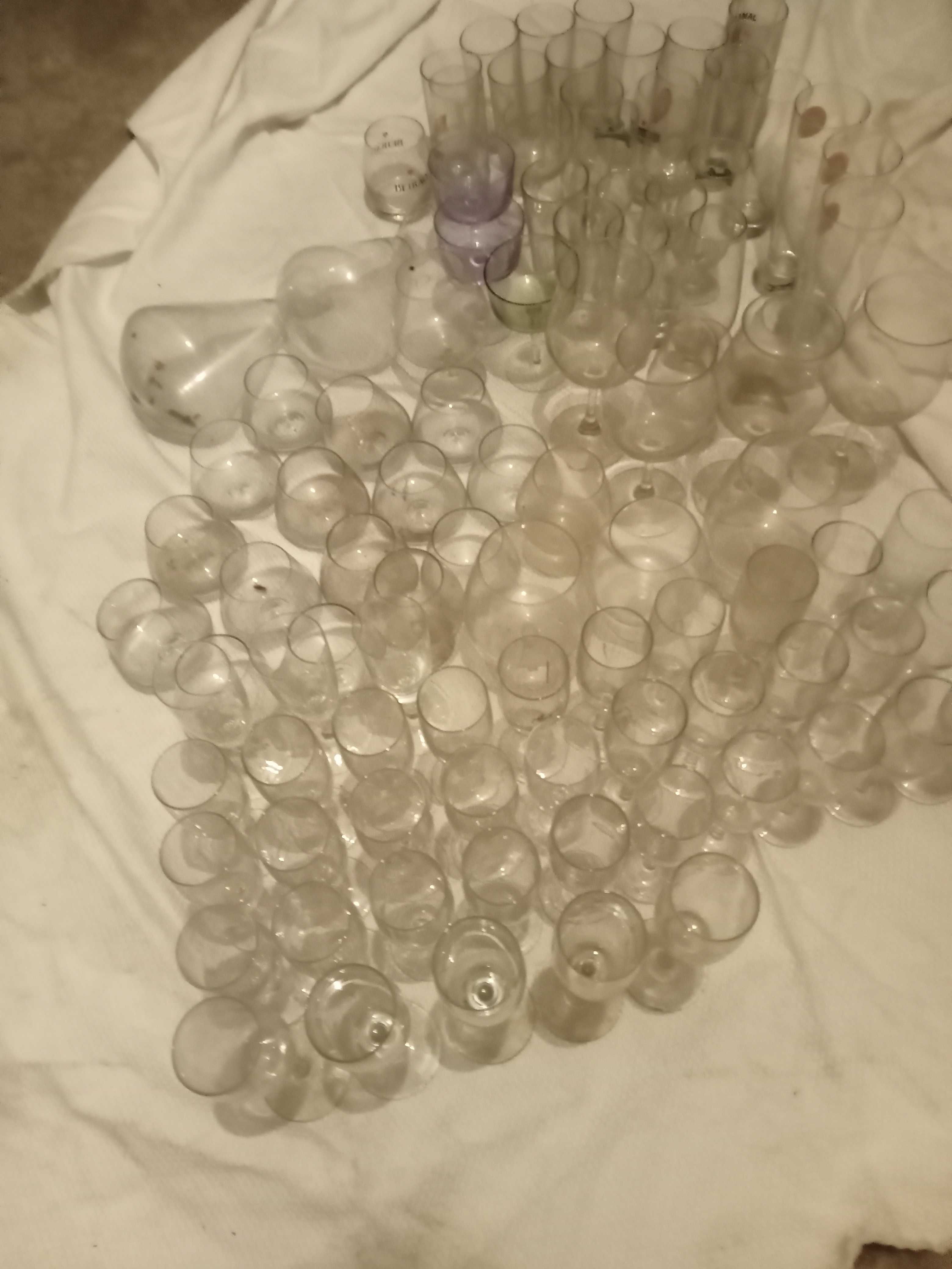 Conjunto de copos e diversos