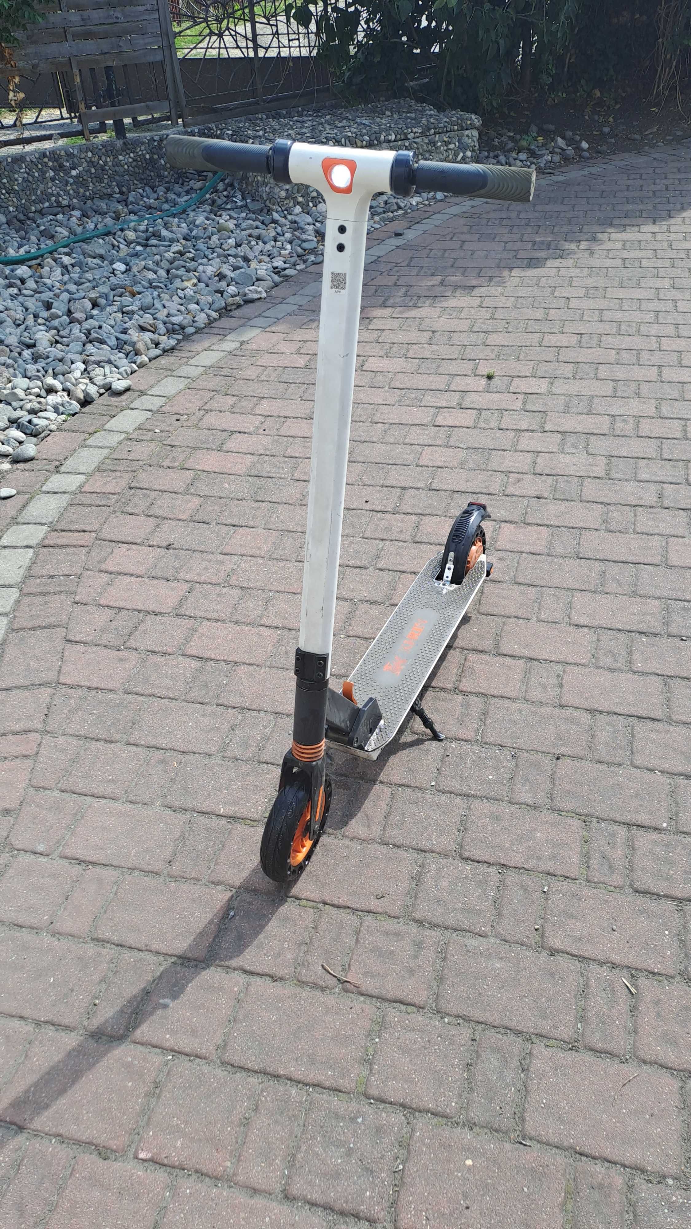 Hulajnoga elektryczna KUGOO KIRIN S1