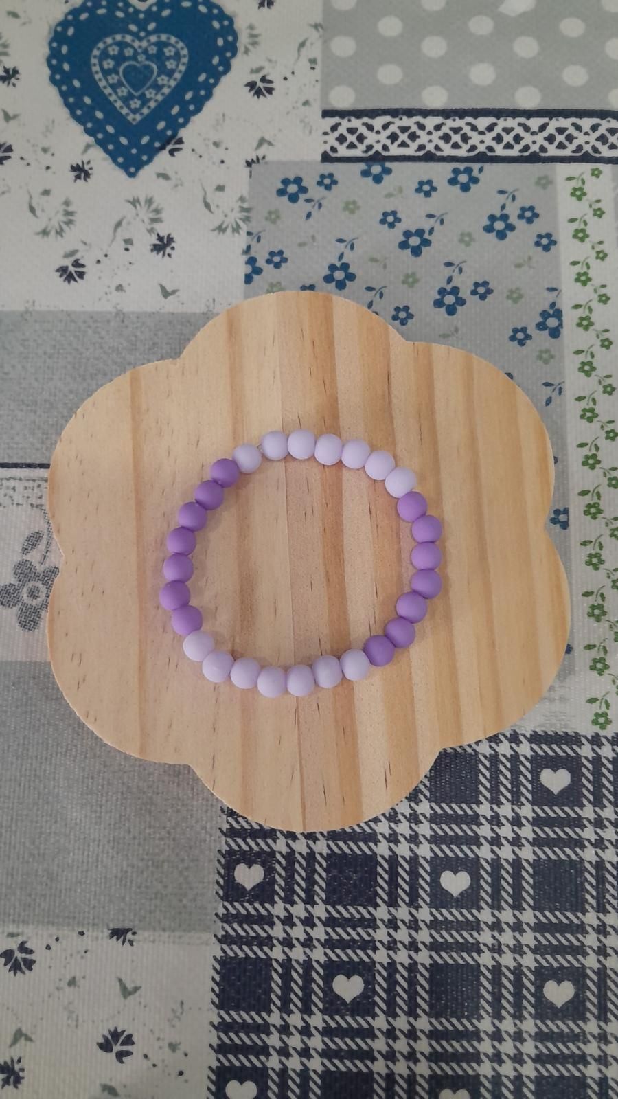 Pulseira roxa e lilás
