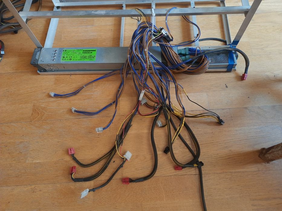 Блок питания Chieftec Navitas GPM-1250C Gold 1250W