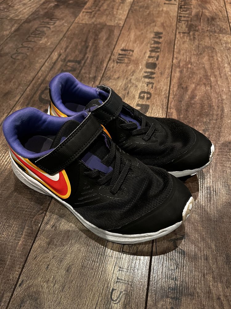 Buty NIKE rozmiar 33